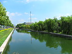 小河