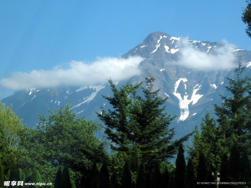 加拿大高贵林山风景