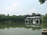 东莞粤晖园牌楼