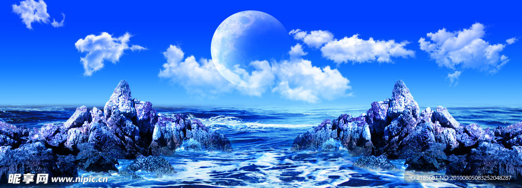大海中的月亮