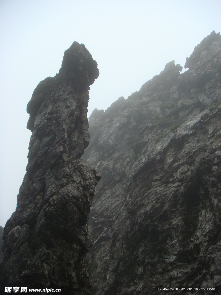 宜昌山石
