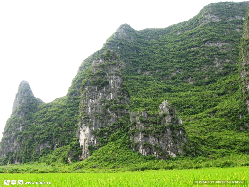 山峰