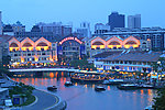 新加坡河边灿烂夜景