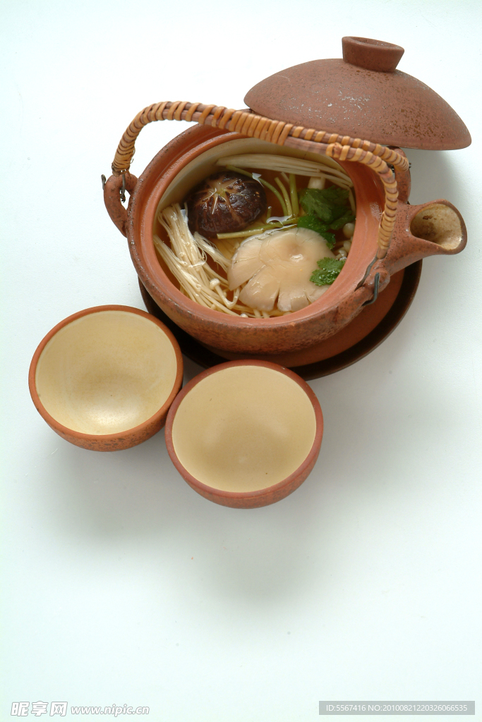 日式菇类汤