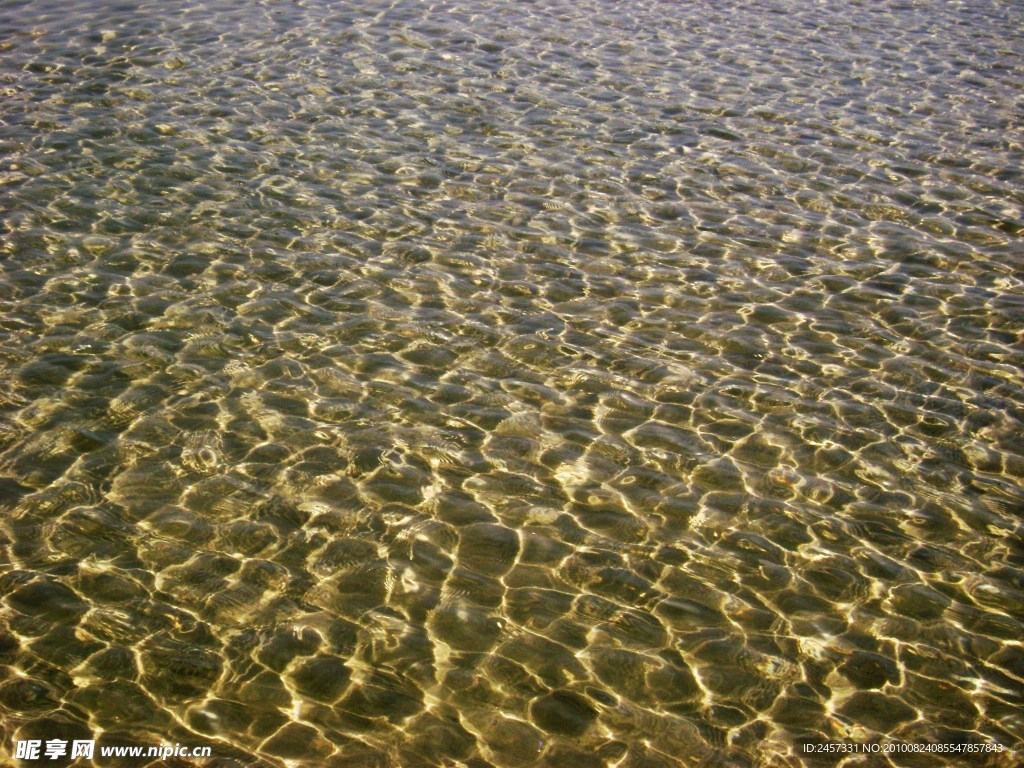 金色水波