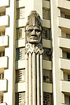 雕塑建筑