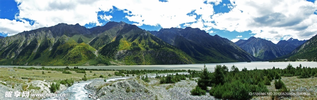 高原湖泊乌湖