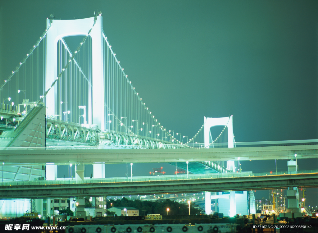 高架桥夜景