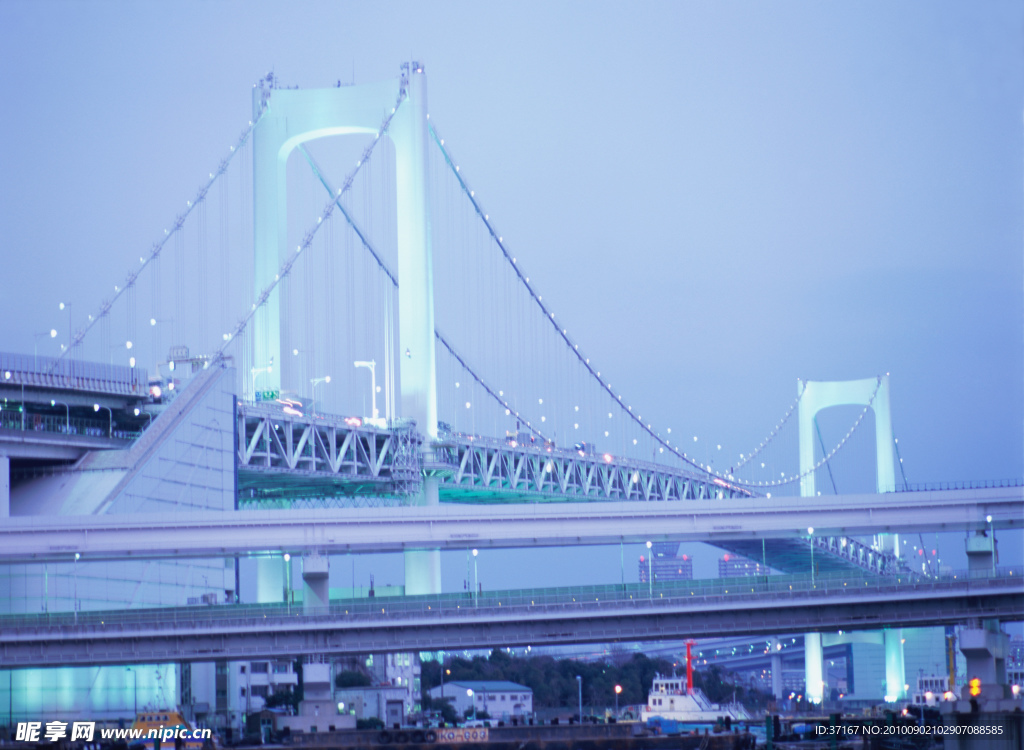 立交桥夜景