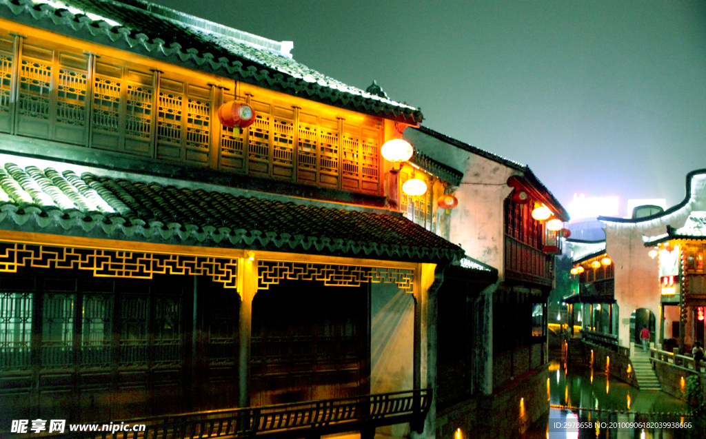 夜景古镇