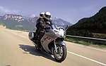 摩托车