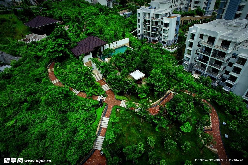 道路 绿化 园林 万科东海岸实景图 建筑图片 房地产素材图片 住宅图片 房子 建筑摄影 摄影图片