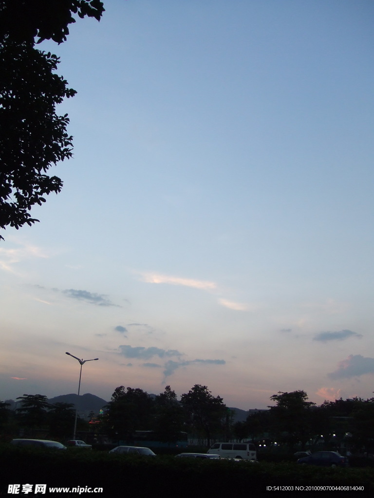 夕阳天空