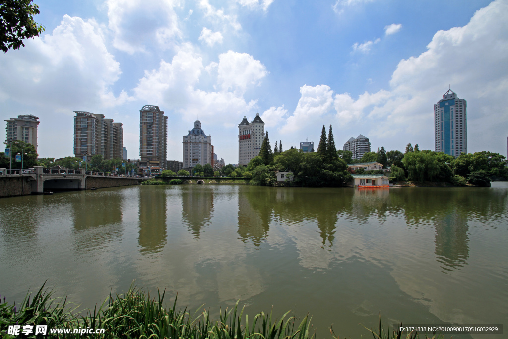 濠河风景