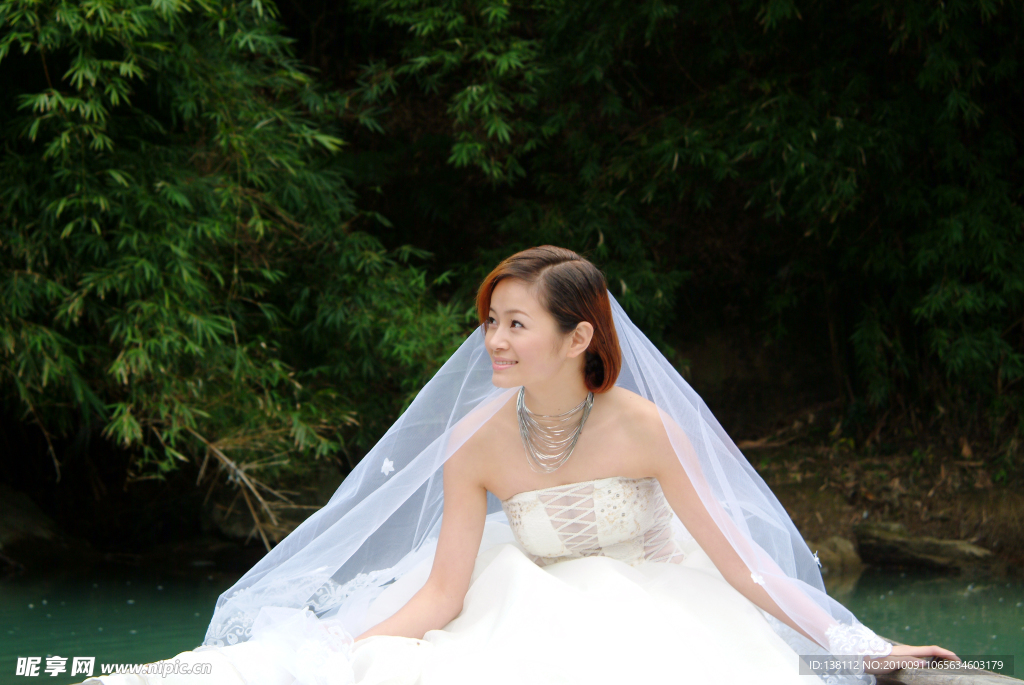 婚纱样片 朦胧的恋情