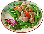 鱼丸炒四季豆