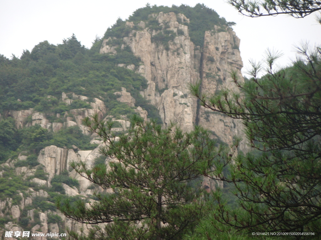 泰山山峰