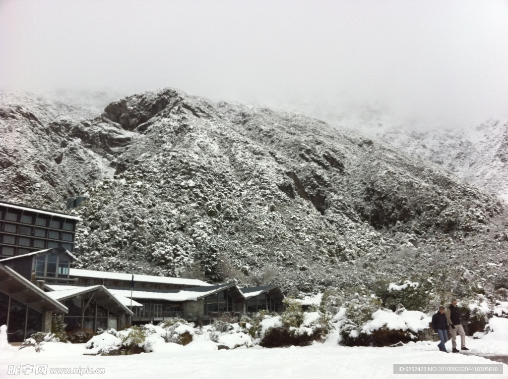 雪山美景