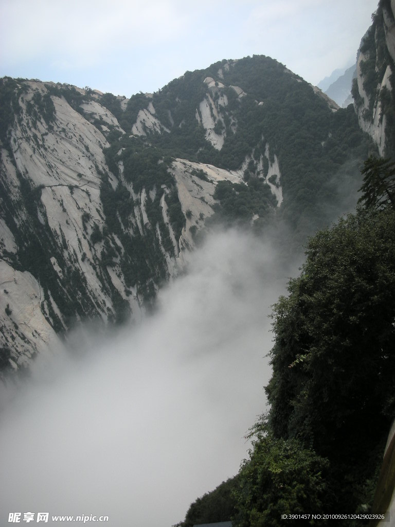 华山