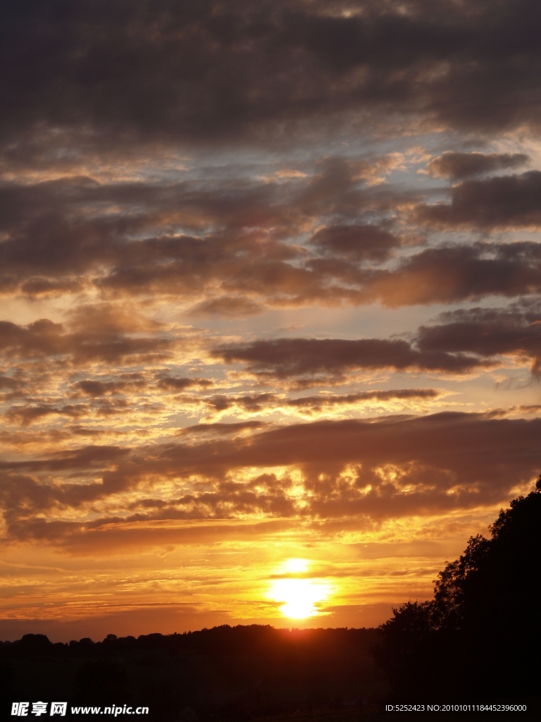 夕阳晚霞