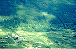 山涧盆地风景