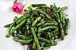 榄菜肉松炒四季豆