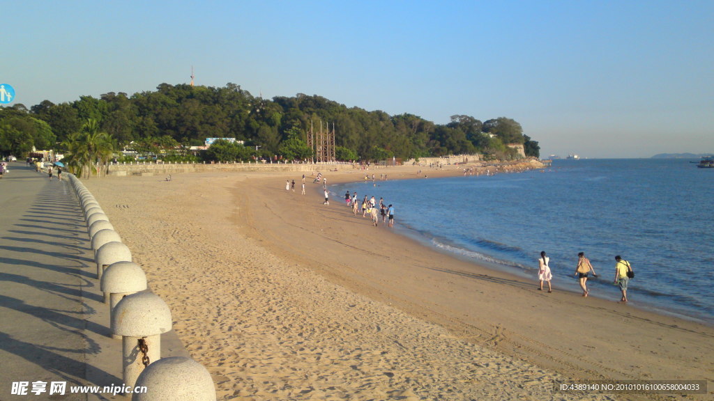 厦门珍珠湾海边