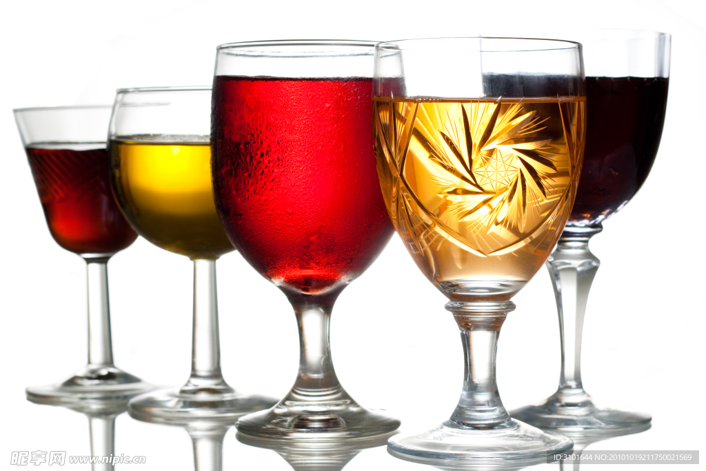 高脚杯