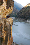 虎跳峡