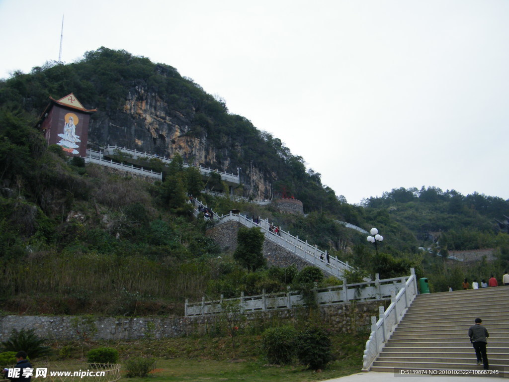 东华寺观音大像