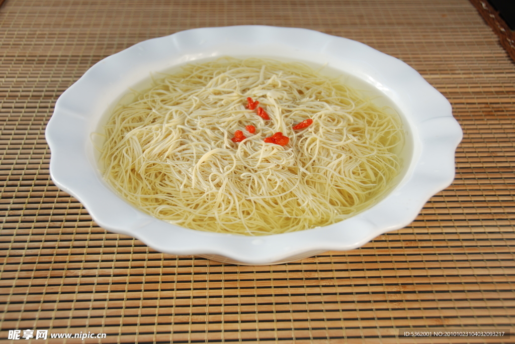 鸡汤煮千张