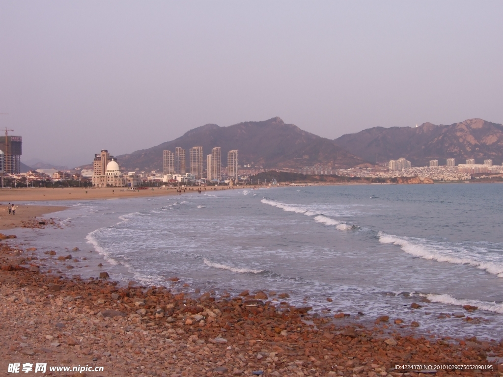 石老人海水浴场远景