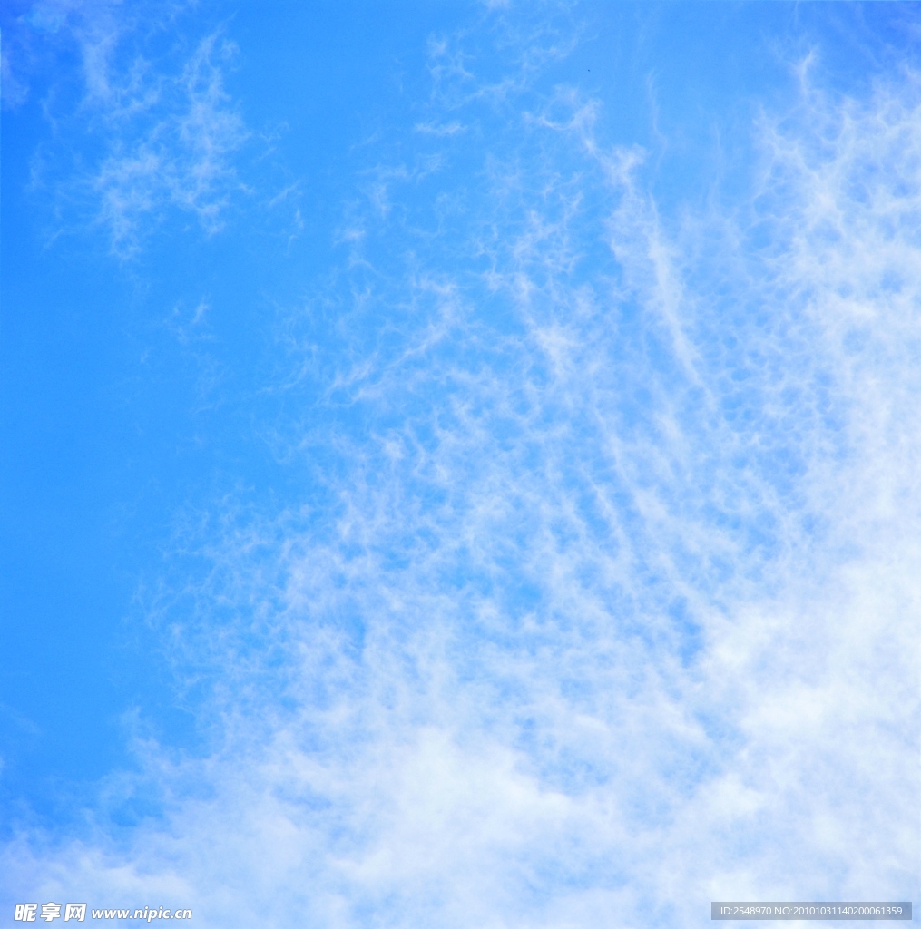 天空的云