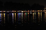 高清晰北京后海河边酒吧夜景