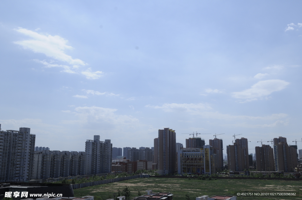 蓝天