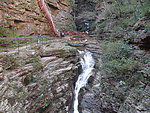 关山红石峡溪水