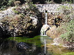 关山红石峡溪水