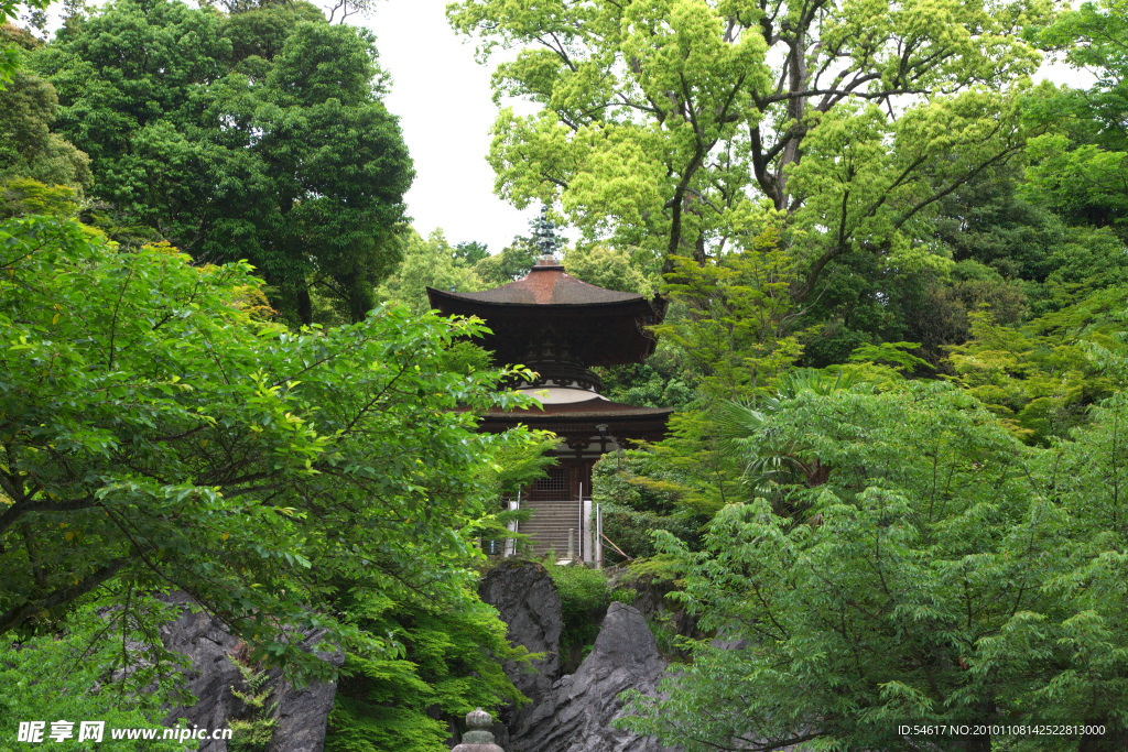 山里的寺院