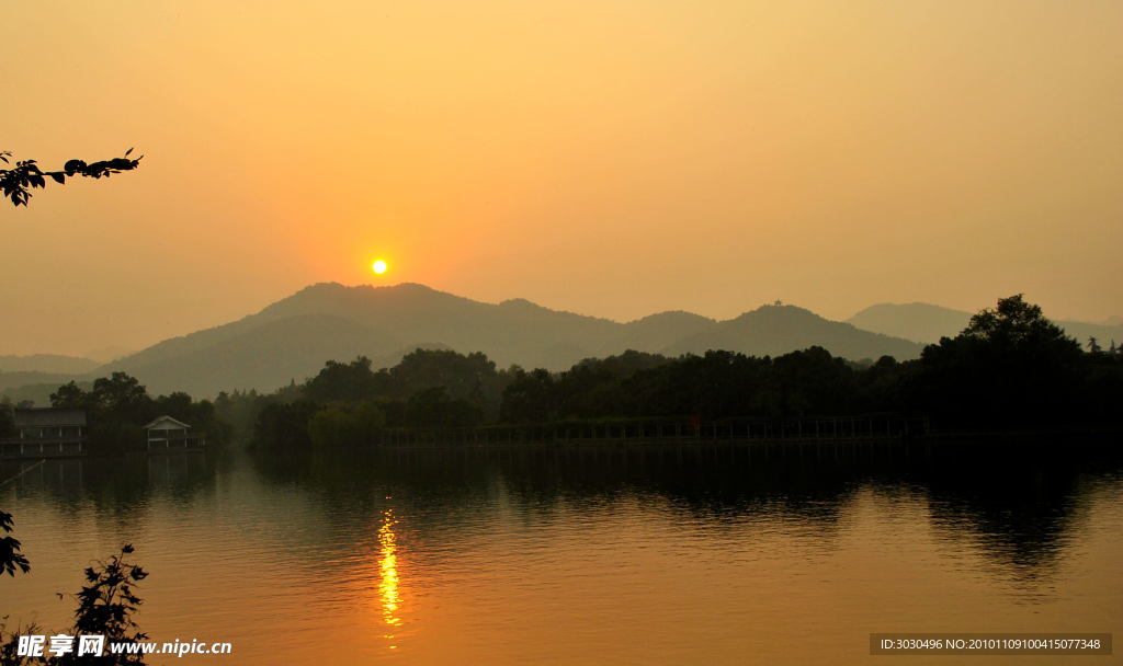 西湖夕阳