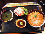 三文鱼生饭