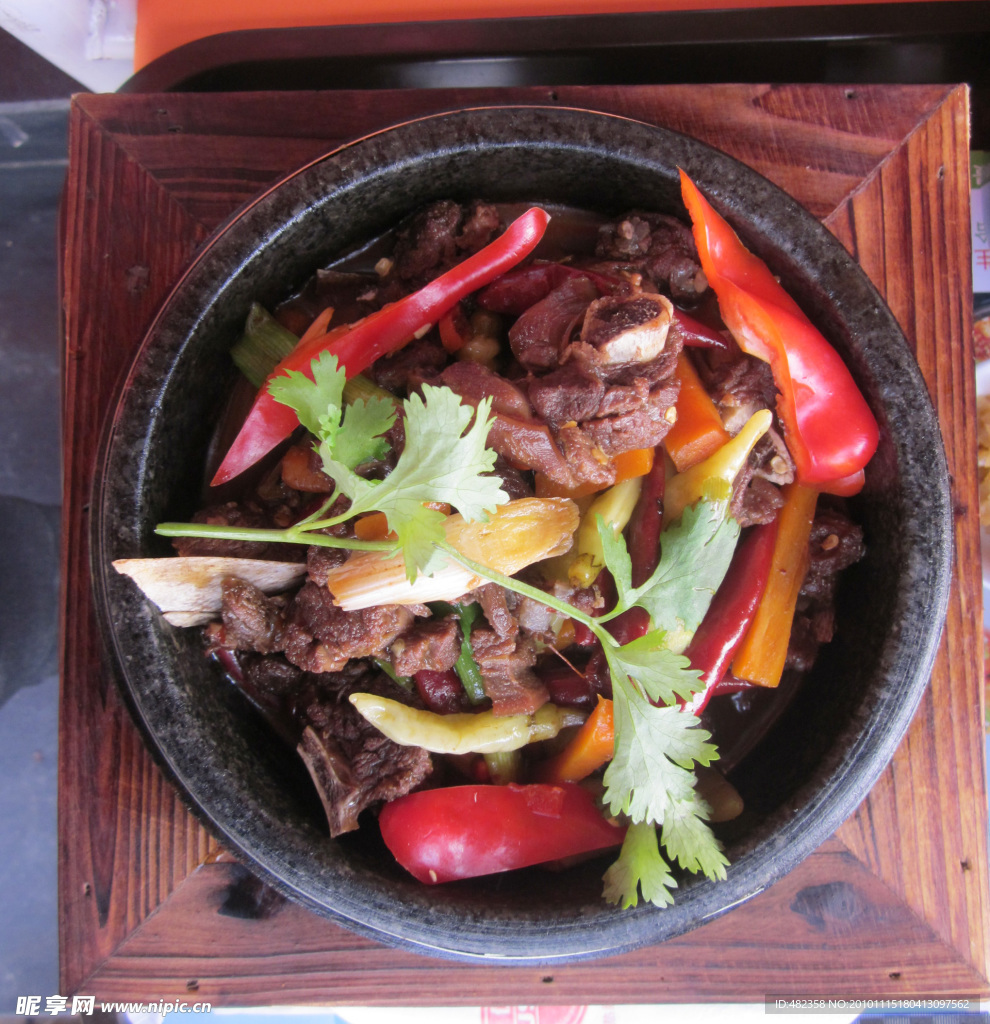 飘香狗肉