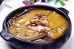 土鸡煲