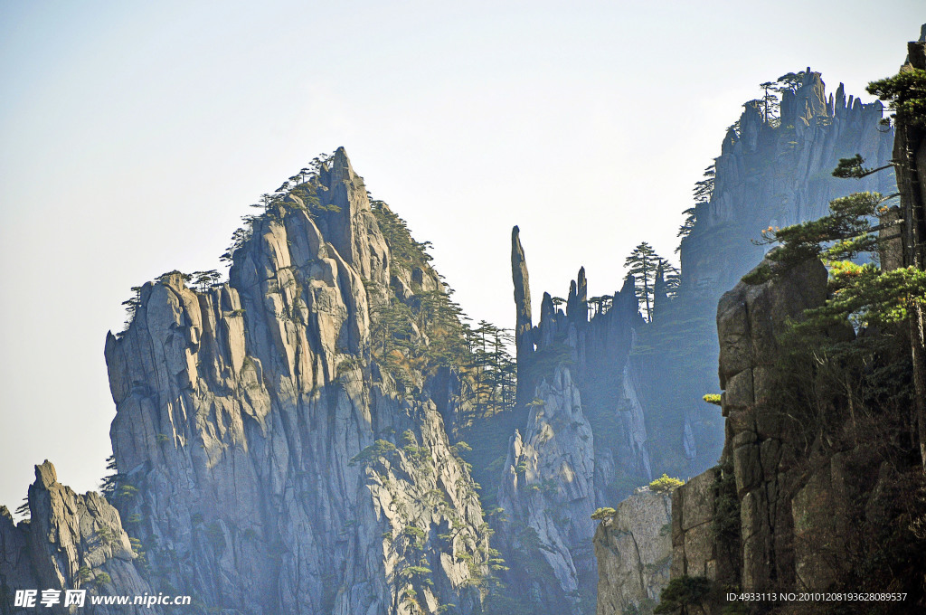 黄山奇峰