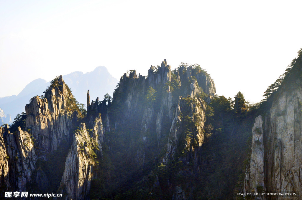 黄山奇峰