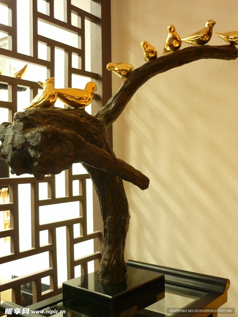 树和鸟儿