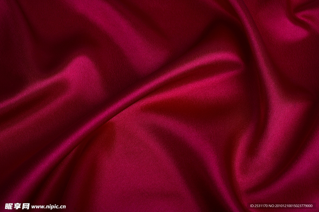 深红色丝绸
