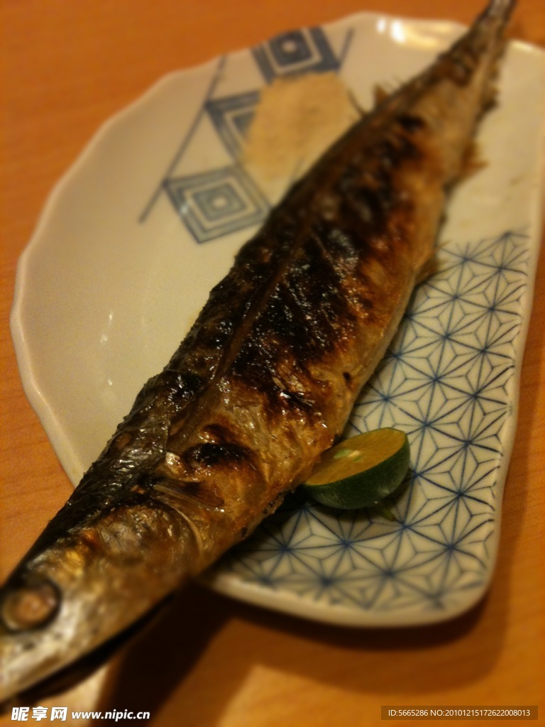 烤鱼