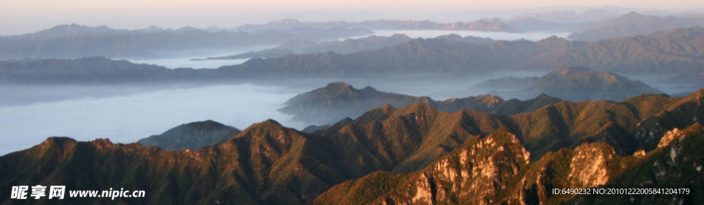 慕田峪云海