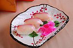 日本鲜嫩生鱼片寿司