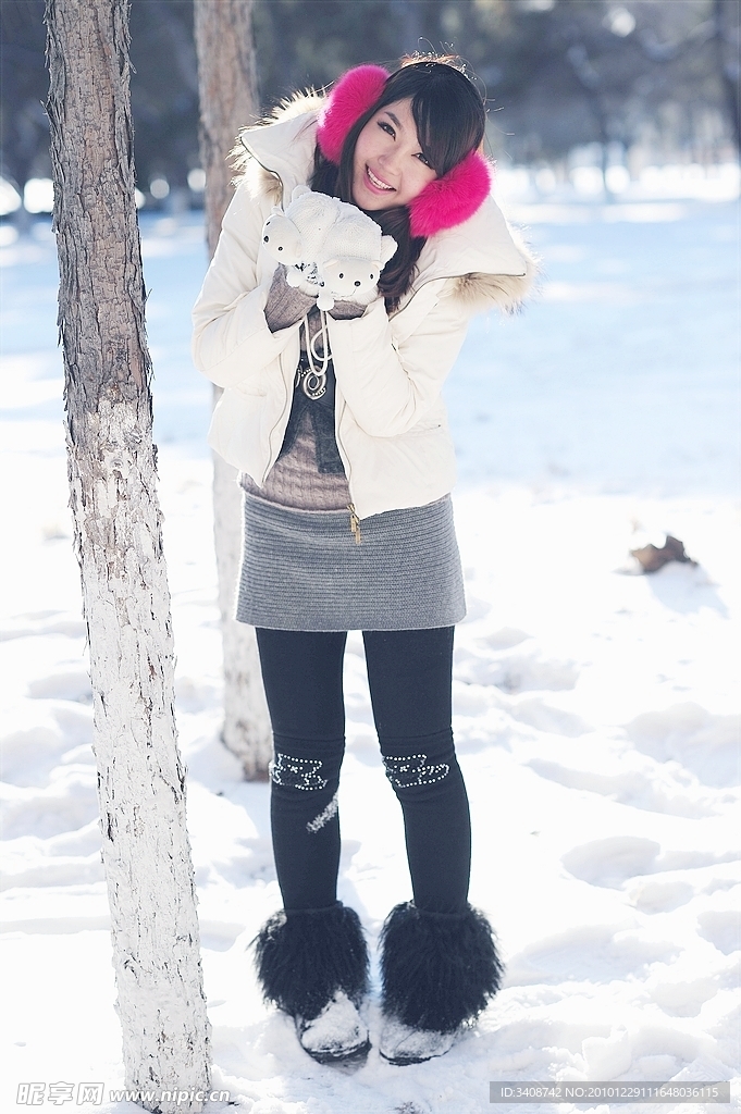 雪中女孩